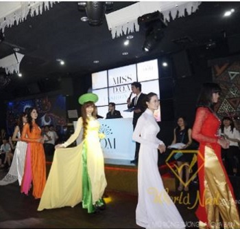 chuyên viên trang điểm, world nails chool, tạo mẫu tóc, day hoc cat toc, day hoc trang diem, day cat toc, hoc cat toc, day trang diem, hoc trang diem