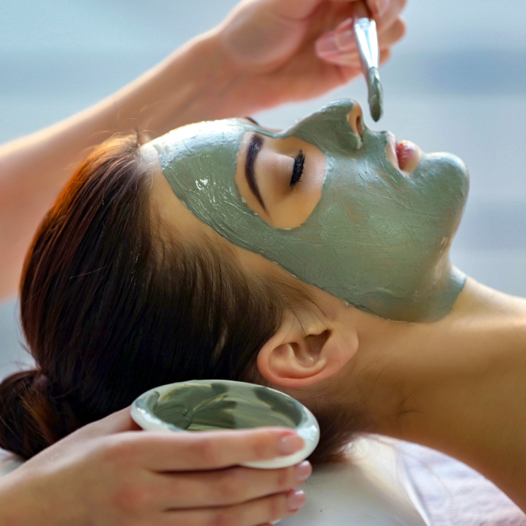 Học Chăm Sóc Da Mặt (Facial) Quốc Tế